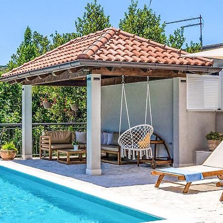 Villa Doli - Lovely Holiday Home With Private Pool Exterior photo