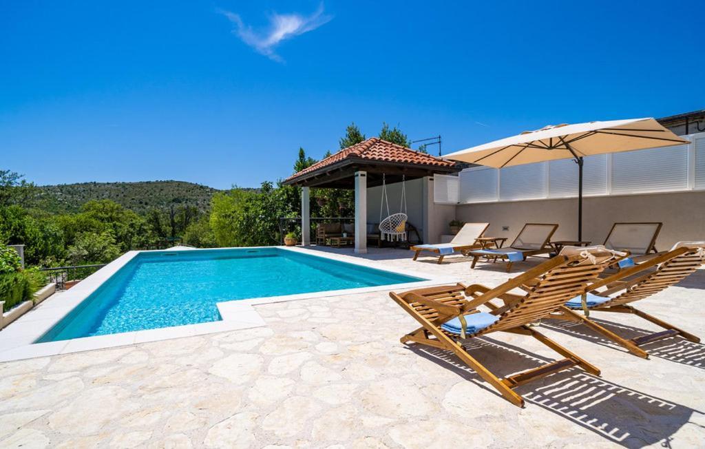 Villa Doli - Lovely Holiday Home With Private Pool Exterior photo