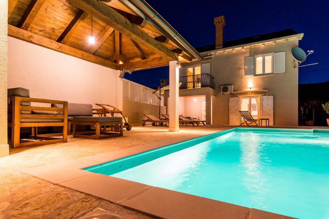 Villa Doli - Lovely Holiday Home With Private Pool Exterior photo