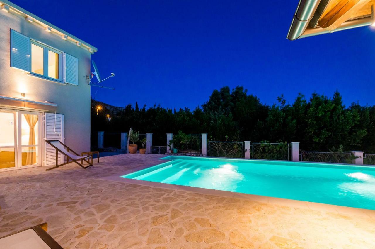 Villa Doli - Lovely Holiday Home With Private Pool Exterior photo